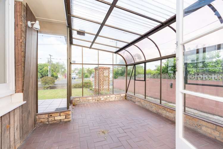 22 Coleridge Drive Enderley_14