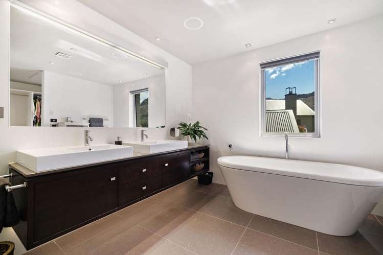 24 Ayrburn Ridge Arrowtown_12