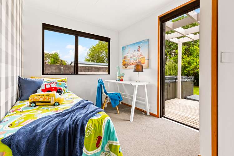 15 Compass Place Te Atatu Peninsula_15