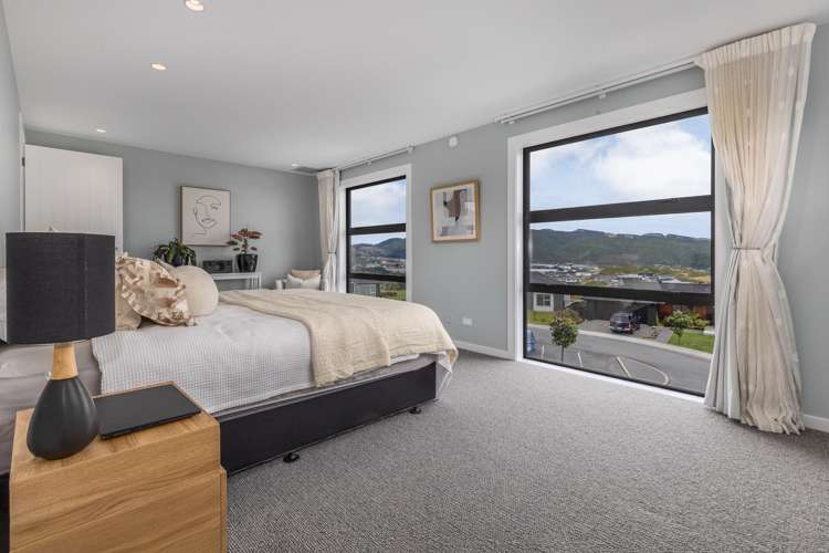 14 Rotorua Grove Aotea_16