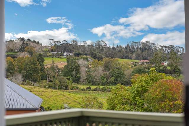 507 West Coast Road Oratia_3