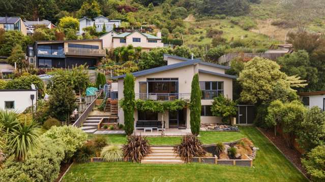 Foothills Living with Valley Views – Cashmere High