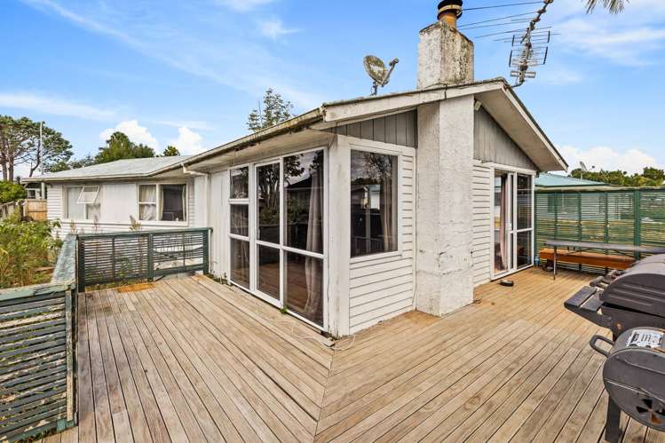 97 Riverpark Crescent Henderson_4