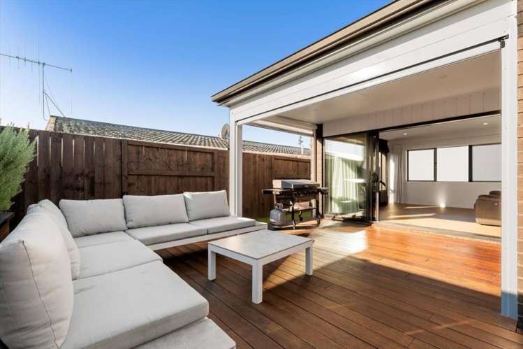 2A Slater Place Te Puke_11