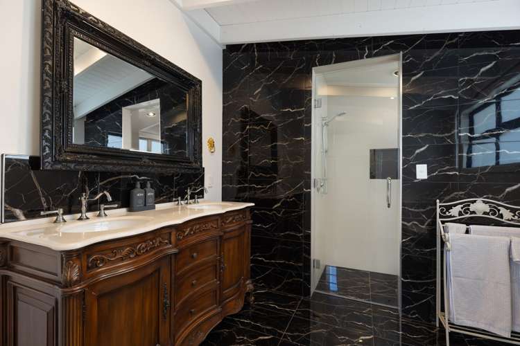 32 Concordia Drive Richmond_10