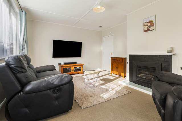 1/40 Miro Street Trentham_4