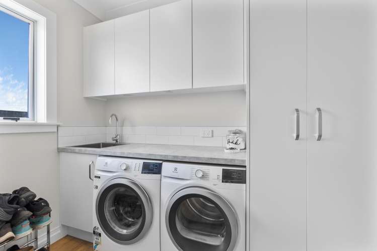 11 Leith Road Okato_15