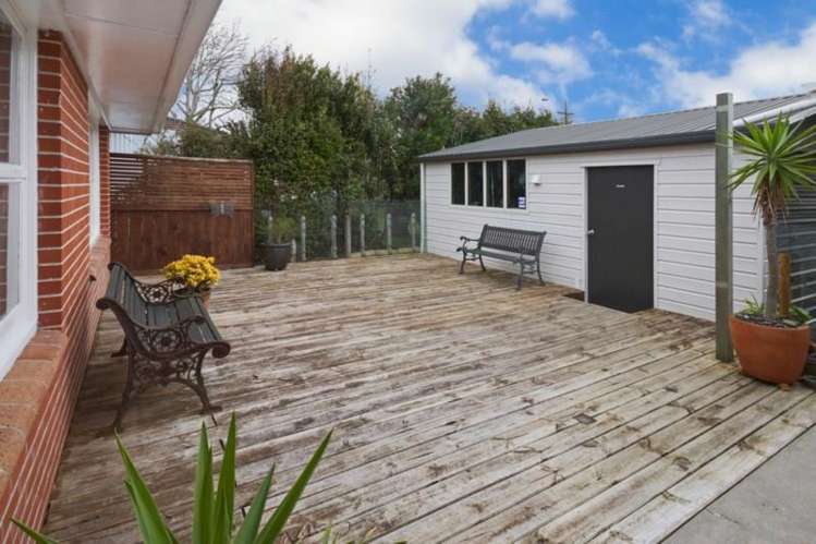 57 Hutchinsons Road Bucklands Beach_1