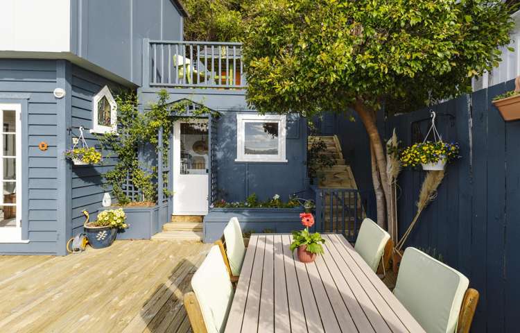 625 Marine Drive Days Bay_9