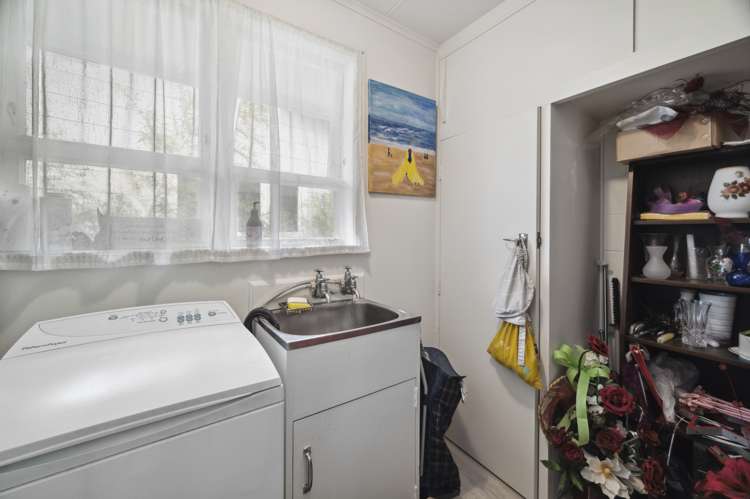 11 Whakaipo Avenue Taupo_17