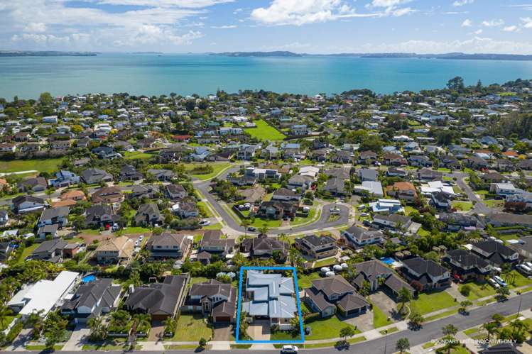 54 Pine Harbour Parade Beachlands_11