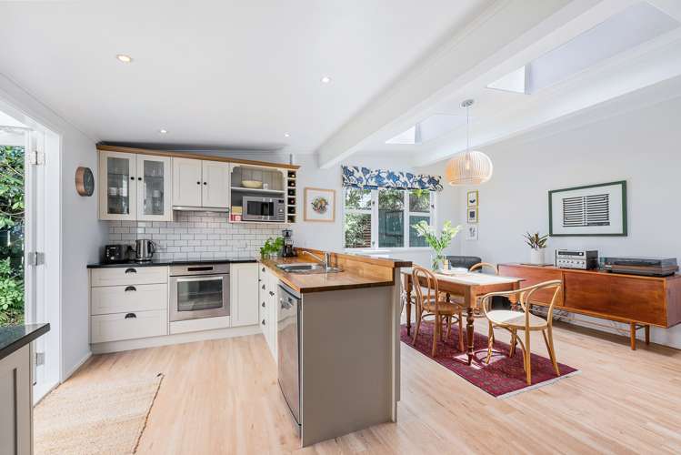 26 Bay Street Petone_7