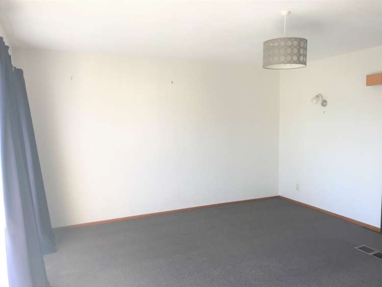 2/20 O'Briens Road Sockburn_5