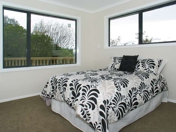 15 Mawhare Street Titahi Bay_10
