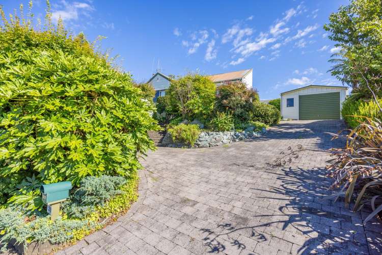 28 Gilbass Avenue Hamilton Lake_37