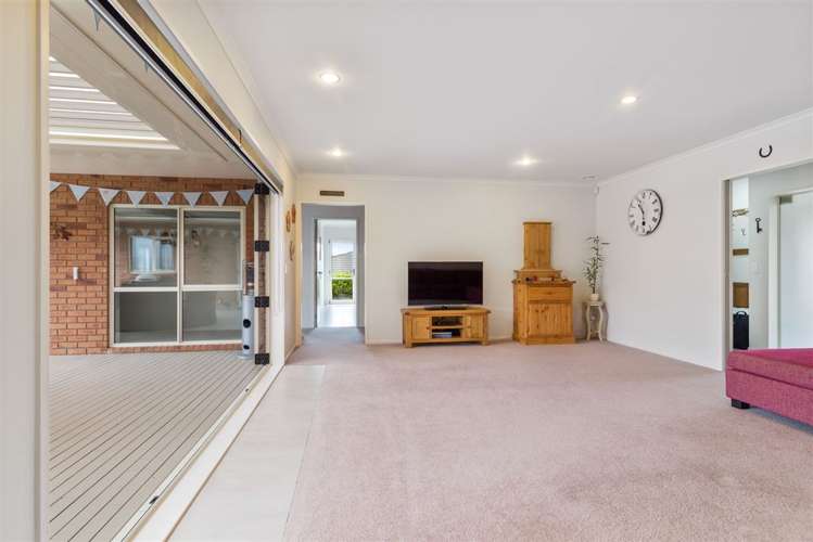 2 Baxendale Drive Westbrook_6