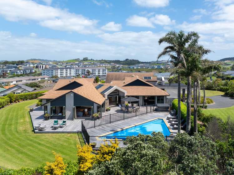 115 Grand Drive Orewa_18