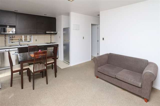 6/18 Lorne Street Melville_4