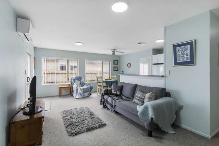 17 Woodbank Drive Glen Eden_7