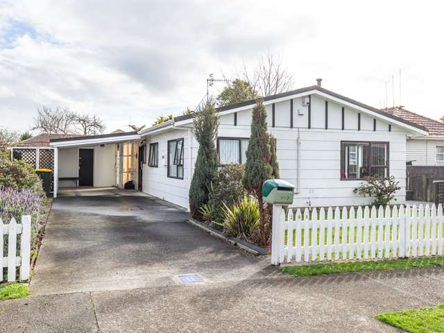 Cosy Two Bedroom Home