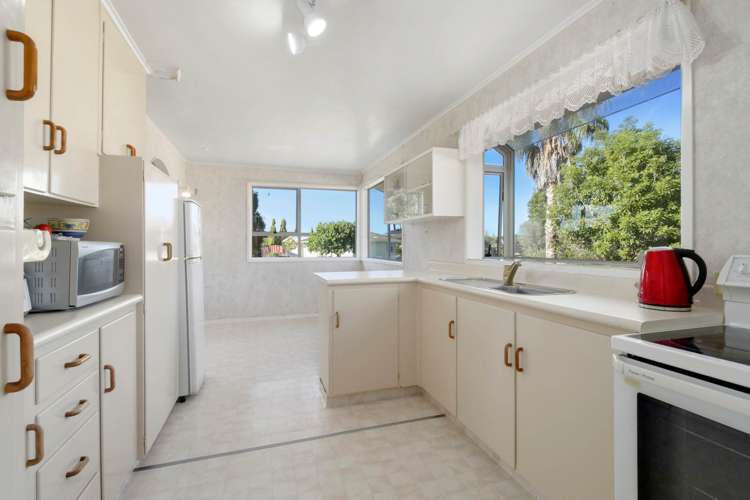 5 Newham Place Henderson_6