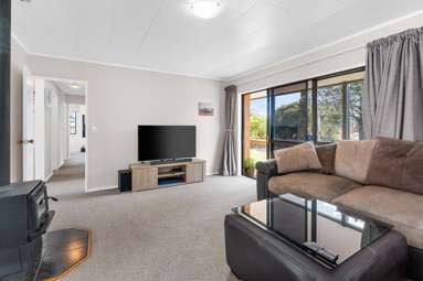 8 Cynthia Crescent_4