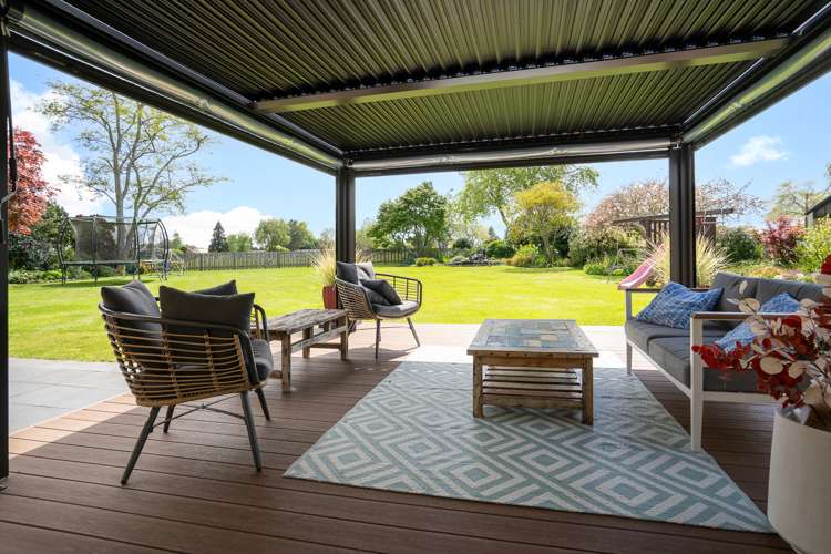 16 Cowley Drive Leamington_6