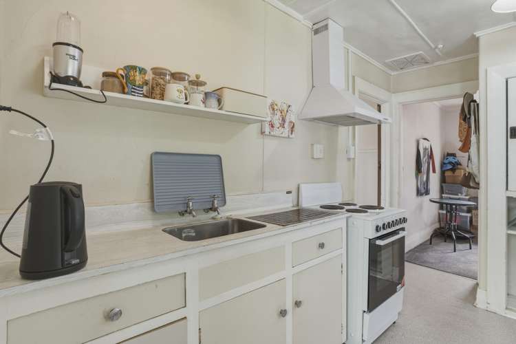 64 Hazel Avenue Caversham_10