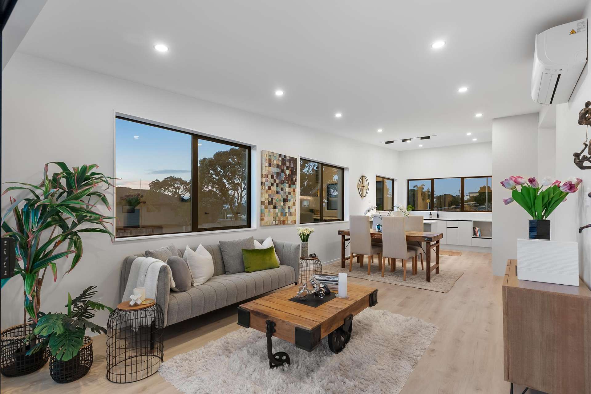 935E Whangaparaoa Road Manly_0