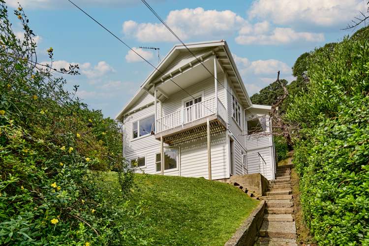 6 Totara Terrace Miramar_12