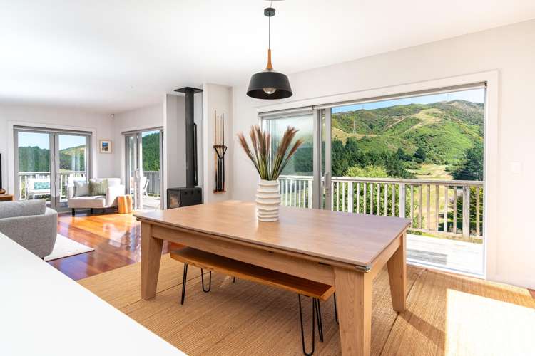 326 South Makara Road Makara_6