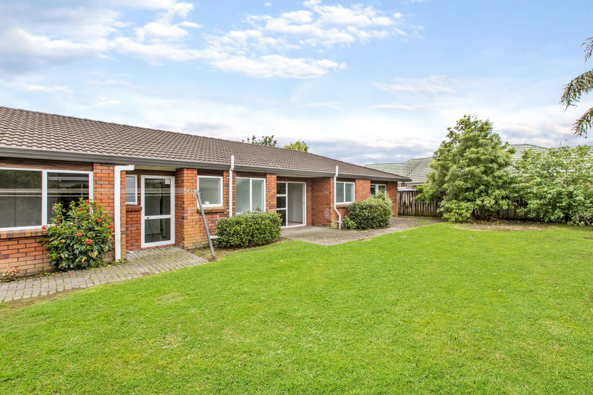 2 Glenross Drive Wattle Downs_0