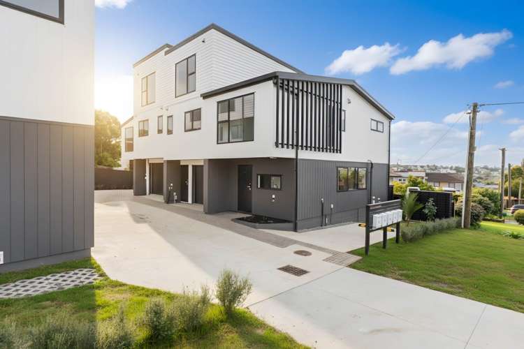 68 Triangle Road Massey_28