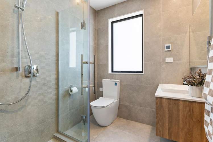 49B Northboro Road Belmont_16