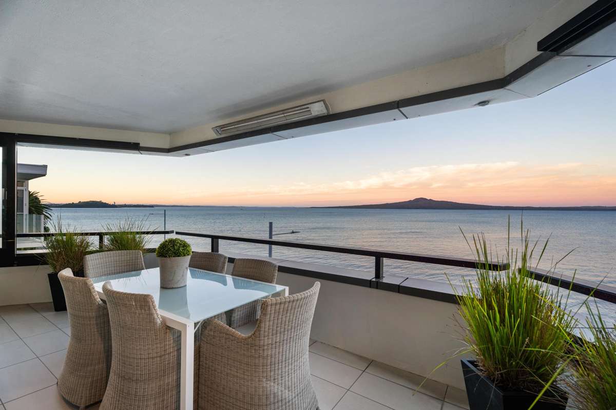 4/165 Tamaki Drive_1