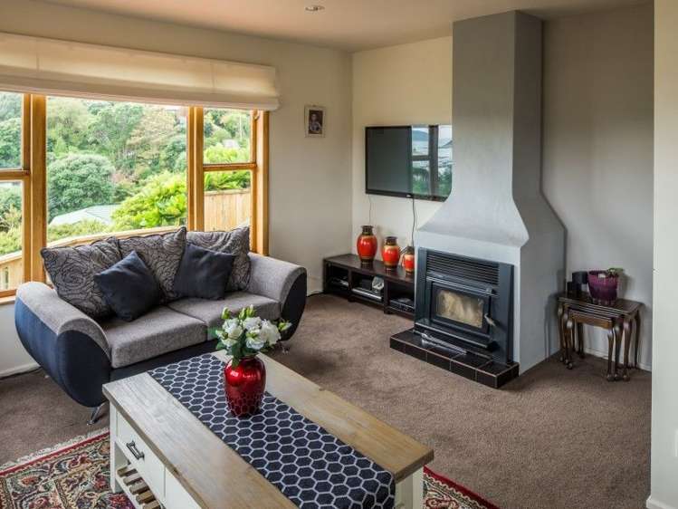 8 Kiriwai Road Paremata_5