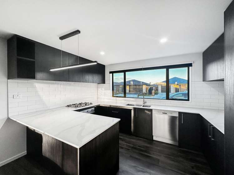 27 Crossley Avenue_5