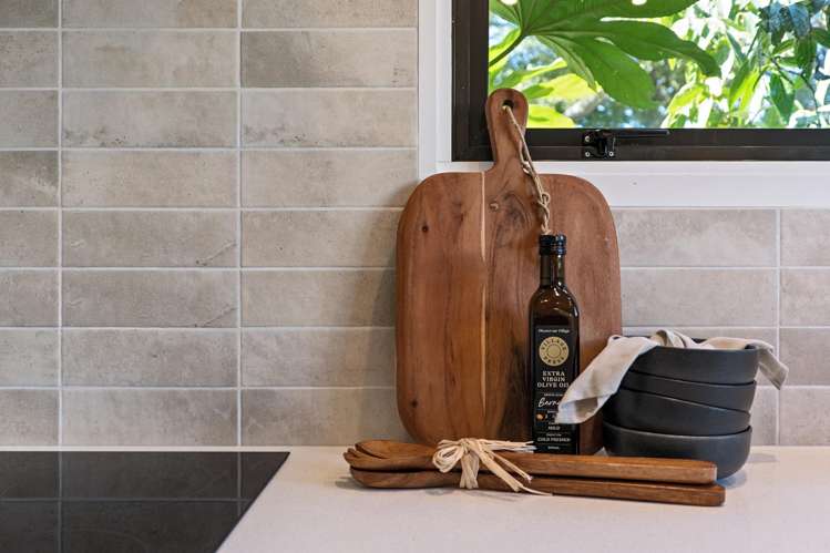 115E Merivale Lane Merivale_9