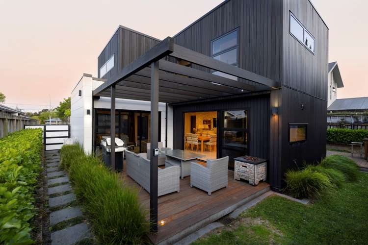 747b River Road Chartwell_20