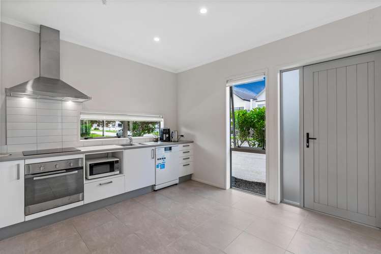 194 Clark Road Hobsonville_8