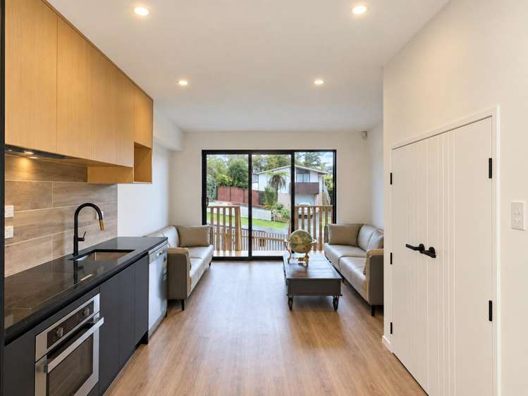 5/35 Glenbervie Crescent Massey West_1
