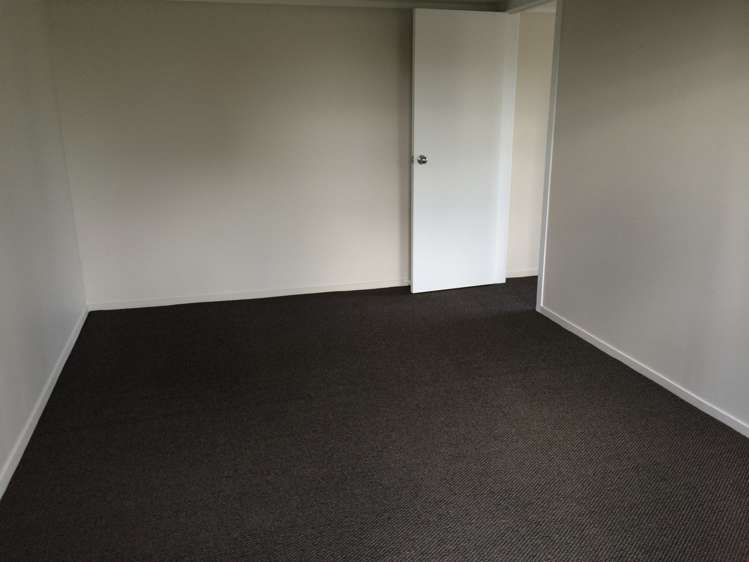 20 Stoll Place Clendon Park_11