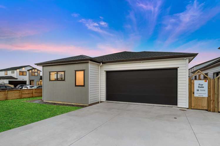 28 Korowhiti Road Clarks Beach_20