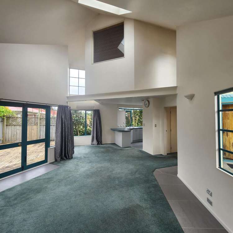 2/31 McClintock Street_3