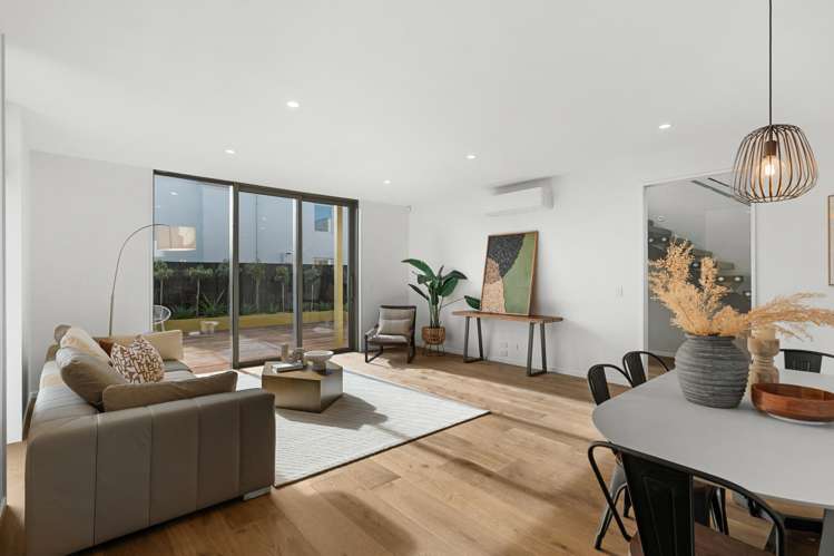 1/42 Browns Road St Albans_6