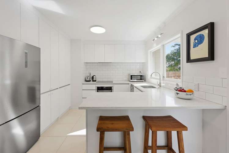 2/120 Orakei Road Remuera_7