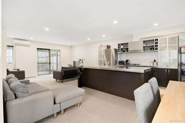 35/21 Hunters Park Drive Three Kings_3