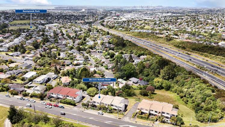 2D/221 Sunset Road Sunnynook_18
