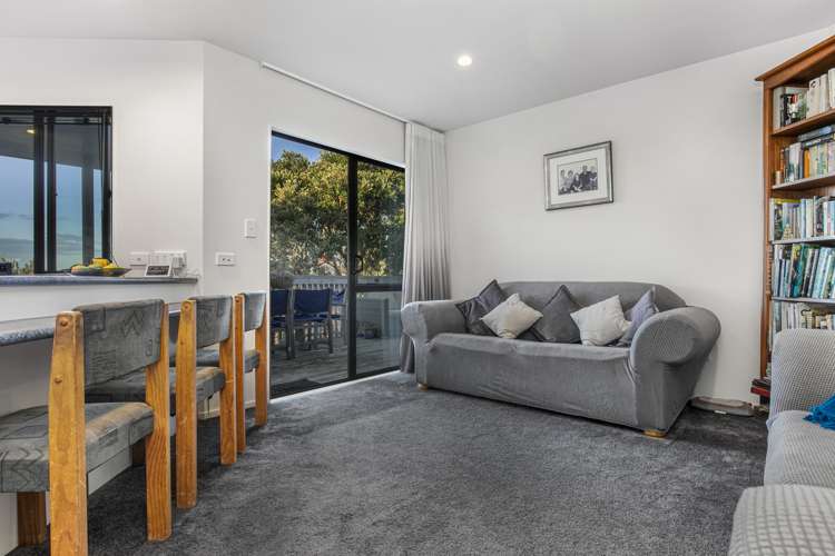 66 Waiora Road Stanmore Bay_7