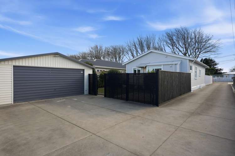 34 Poulton Avenue Richmond_22